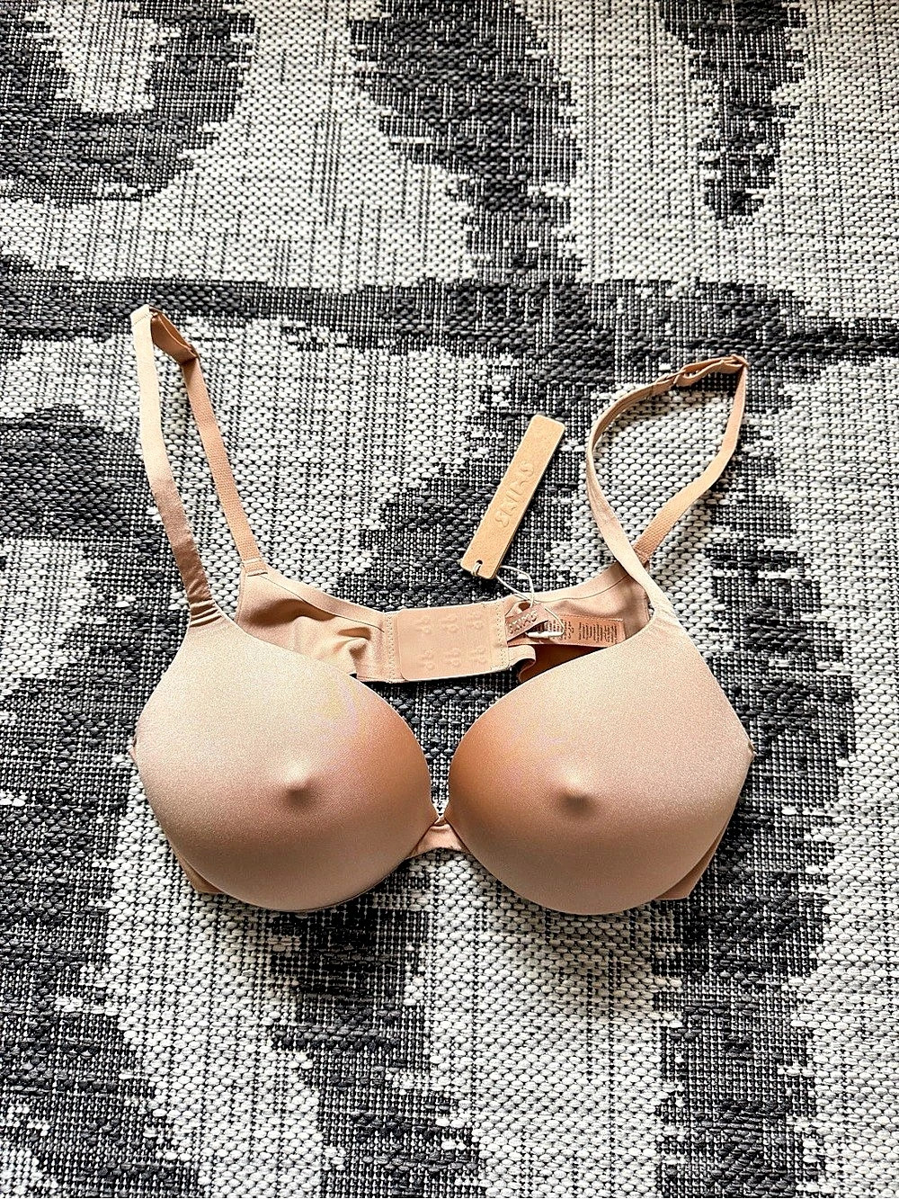 SKIMS Ultimate Nipple Push-Up Bra in Clay 34C NWT